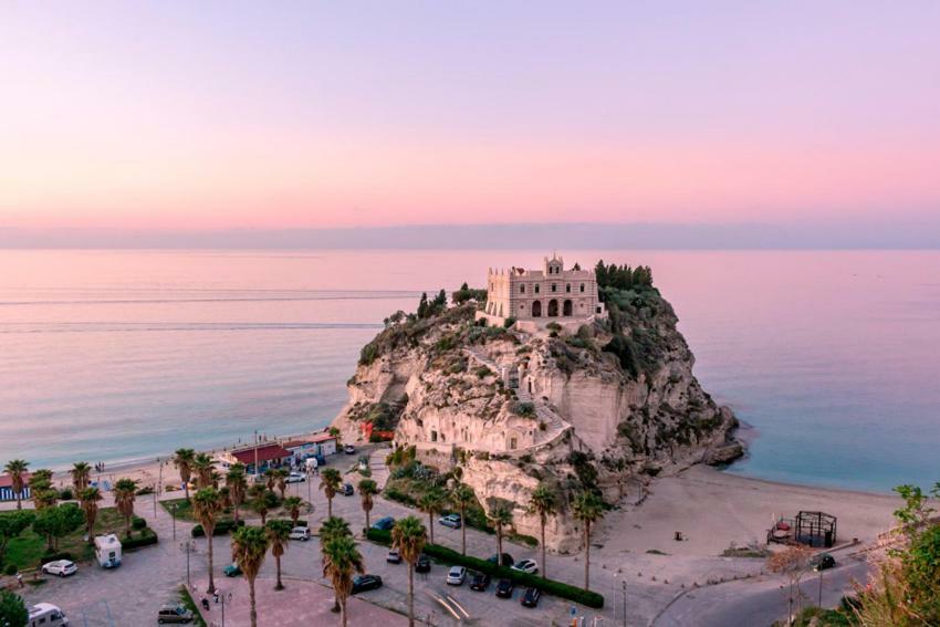 Appartamenti Antonio Tropea Exteriör bild